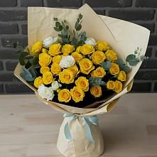 Букет цветов из:  Розы в Касли