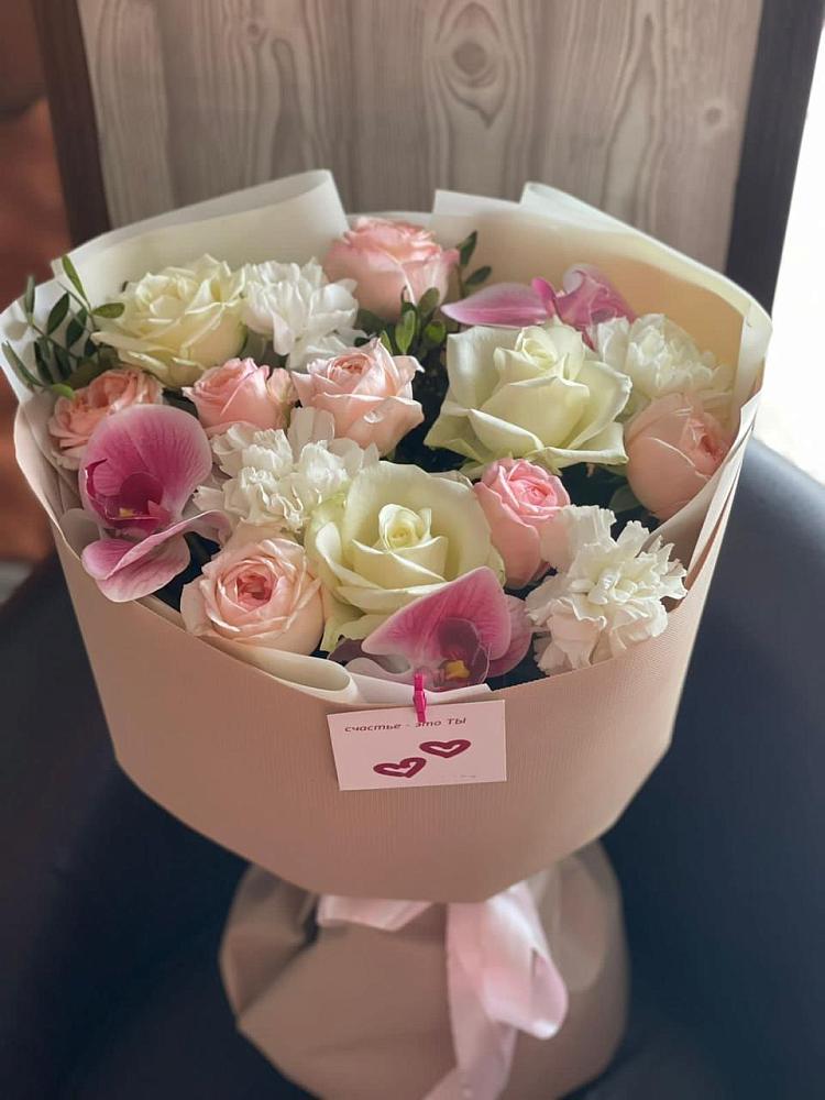 Букет цветов из: Орхидеи, Розы и Гвоздики в Касли