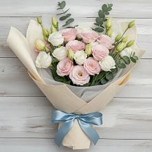 Букет цветов из:  Лизиантусы в Касли