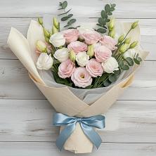 Букет цветов из:  Лизиантусы в Касли
