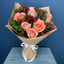 Букет цветов из:  Розы и Альстромерии в Касли