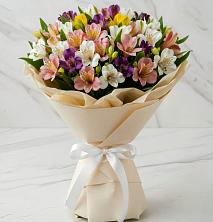 Букет цветов из:  Альстромерии в Касли