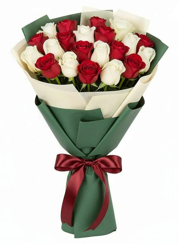 Букет Микс из красных и белых роз в Касли