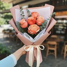 Букет цветов из:  Розы в Касли
