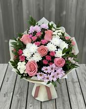 Букет цветов из:  Альстромерии, Гвоздики, Розы и Хризантемы в Касли