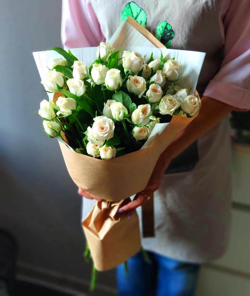 Букет цветов из: Розы в Касли