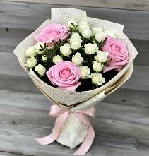 Букет цветов из:  Розы в Касли