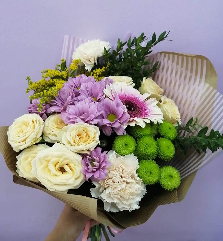 Букет цветов из: Хризантемы, Розы, Гвоздики и Герберы в Касли