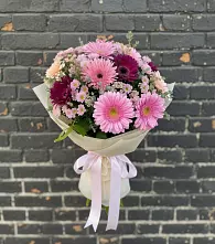 Букет цветов из:  Герберы и Хризантемы в Касли