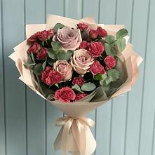 Букет цветов из:  Гвоздики и Розы #REPLACE_PRED# Касли