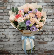Букет цветов из:  Розы, Лизиантусы и Гвоздики #REPLACE_PRED# Касли