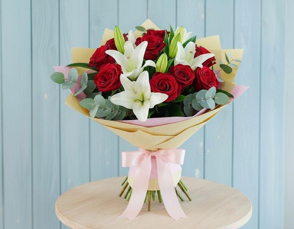 Букет цветов из: Лилии и Розы в Касли